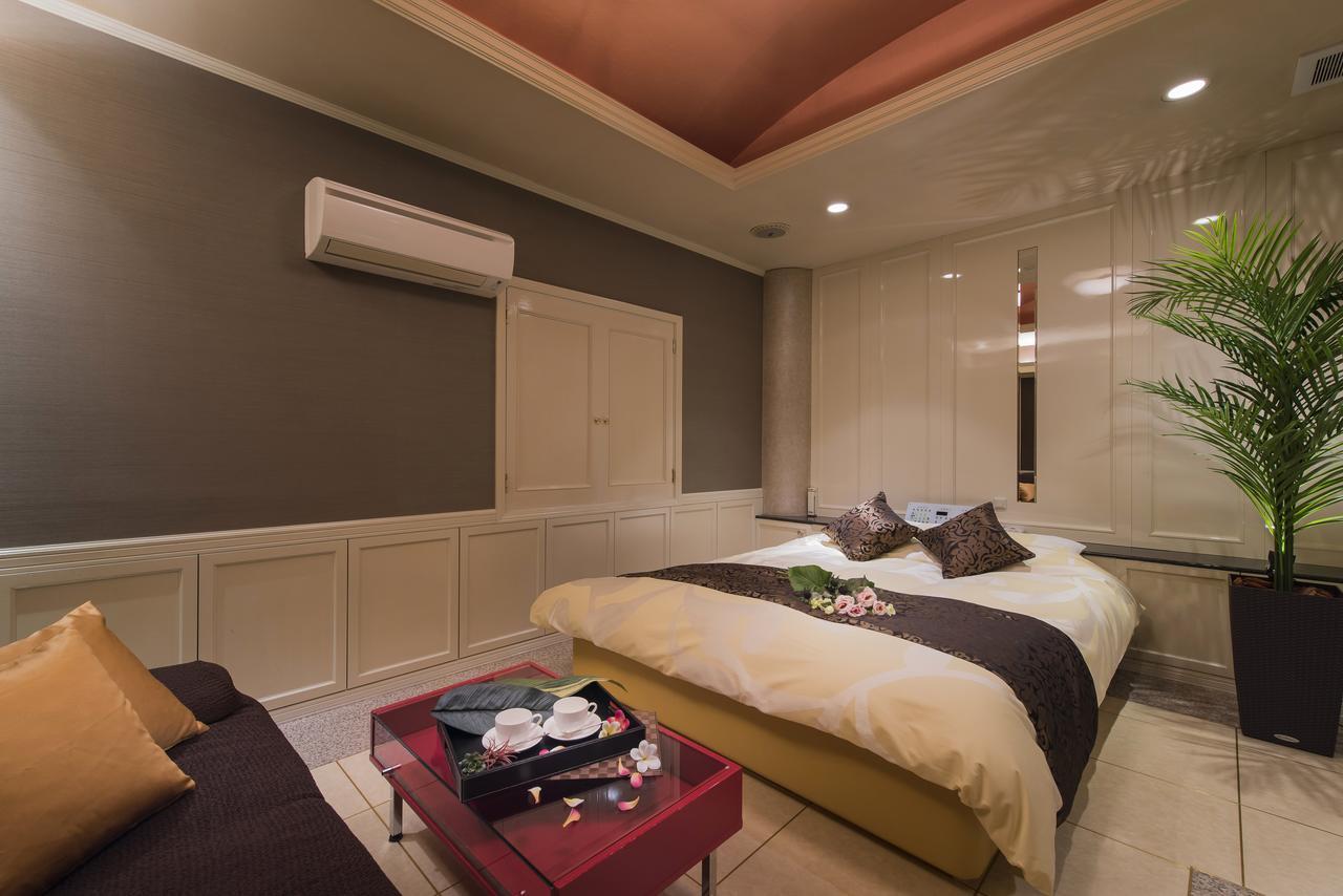 Hotel Sulata Ashikaga (Adults Only) Buitenkant foto