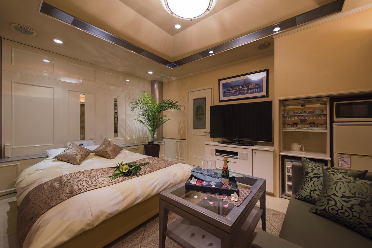 Hotel Sulata Ashikaga (Adults Only) Buitenkant foto